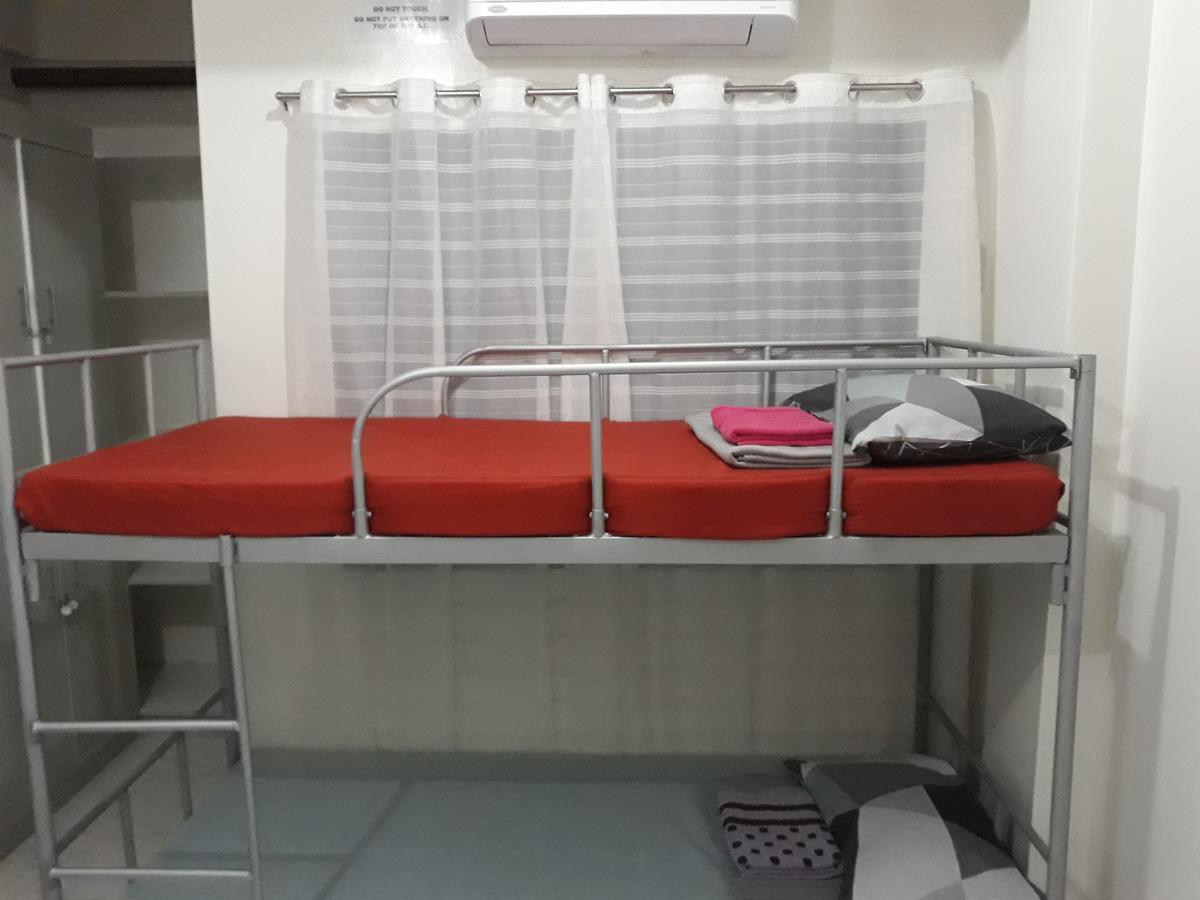 Jdl Residences Hostel Legazpi Bagian luar foto