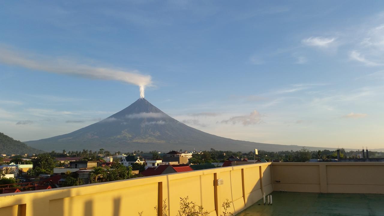 Jdl Residences Hostel Legazpi Bagian luar foto