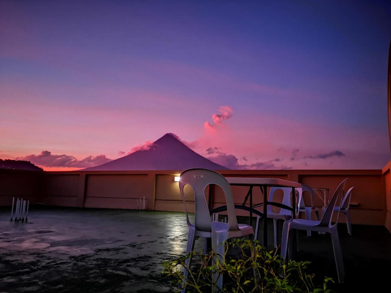 Jdl Residences Hostel Legazpi Bagian luar foto