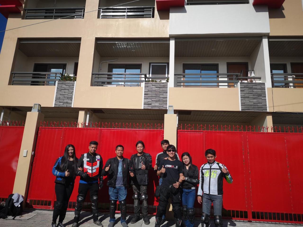 Jdl Residences Hostel Legazpi Bagian luar foto